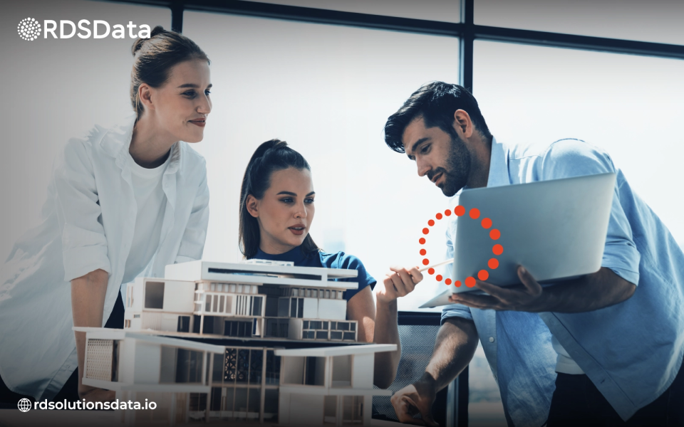 Powering real estate intelligence platformwith web data extraction services